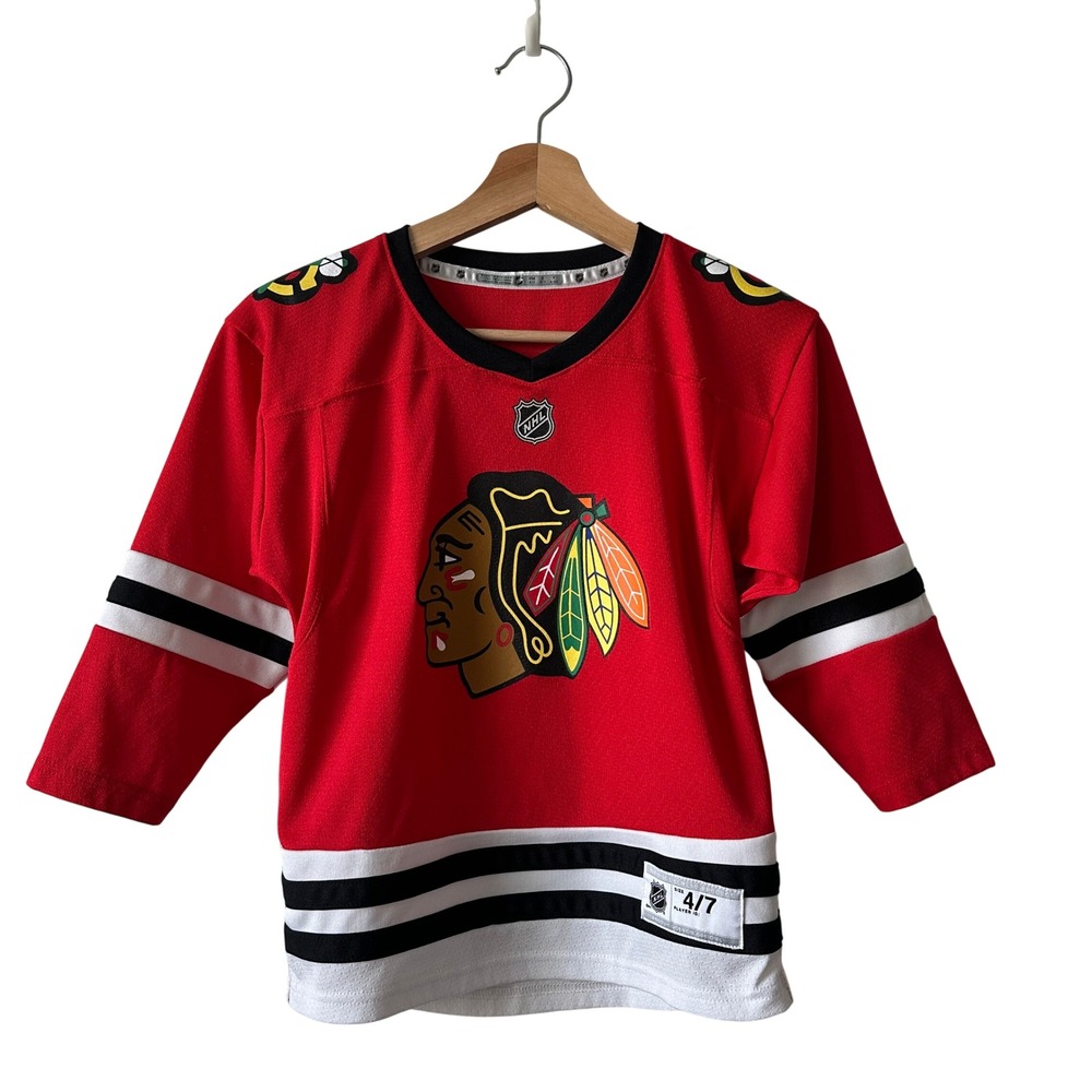 Kids Chicago Blackhawks Kane 88 Hockey Jersey NHL 4/7 Size Medium Red